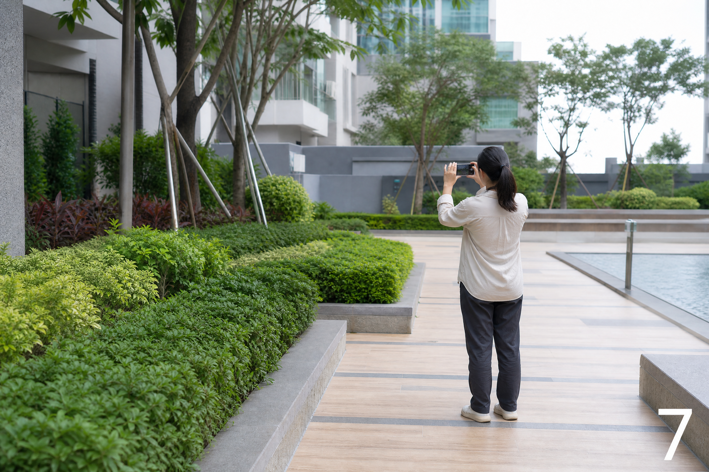 香港殺蚊：WhatsApp查詢及服務安排情境